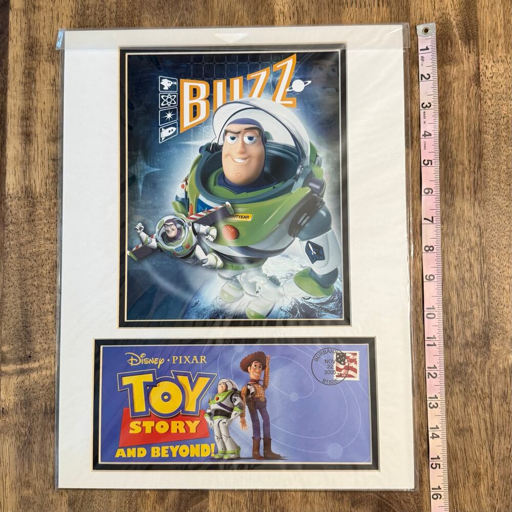 VTG USPS First Day Of Issue Stamp Photo Mat Toy Story Buzz Lightyear Pixar 2005 - Picture 5 of 6